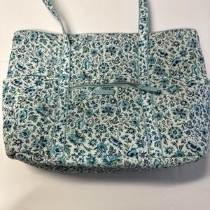 Vera Bradley Large Vera Tote Hanging Around Floral Design Used Great For Travels